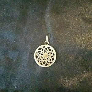Flower pendant